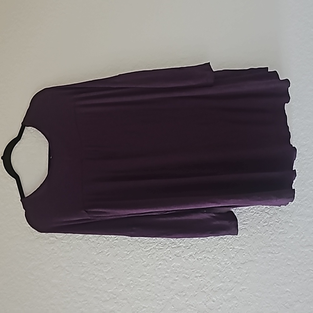 Free people plum colored oversized high low thermal top - Picture 2 of 4